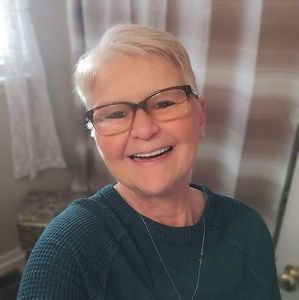 Meet your Posher, Donna